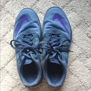 Nike FS Lite Run 3 Sneakers